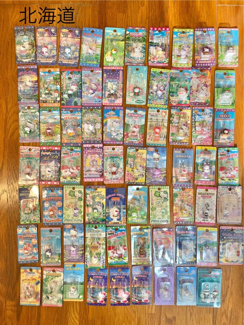 ハローキティご当地　まとめ売り約908個