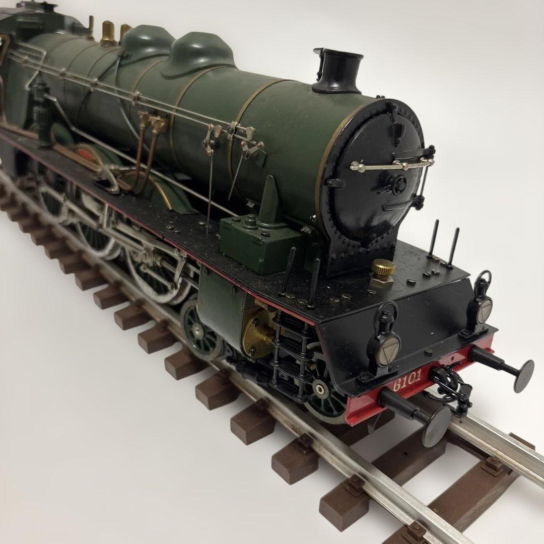 か*ん様 フランス国銖蒸気機関車 機関車PLM6101炭水車PML28-48 - メルカリ