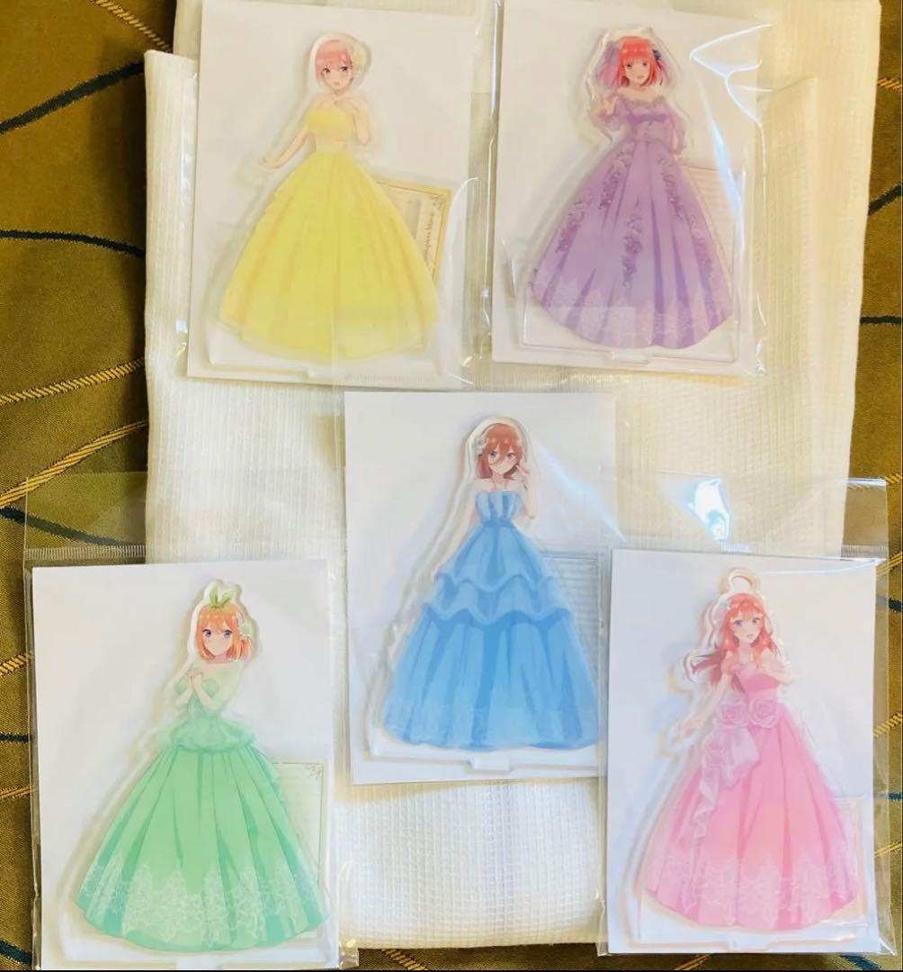 新品未開封！アクリルスタンド　五等分の花嫁展MEMORIES限定　コンプセット！ Amazon.co.jp: 五等分の花嫁 五等分の花嫁展 Memories 原画アクリル