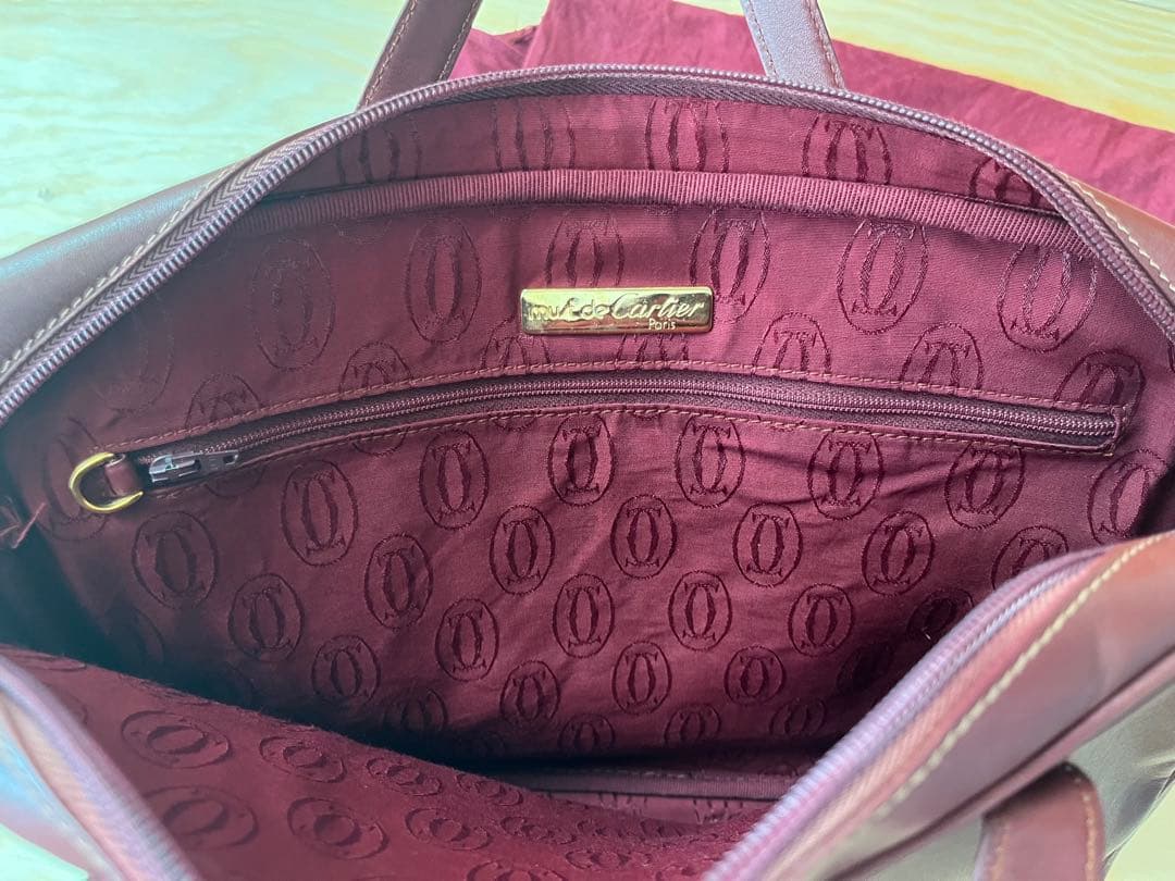 美品 カルティエ トートバッグ A4収納可 ボルドー
