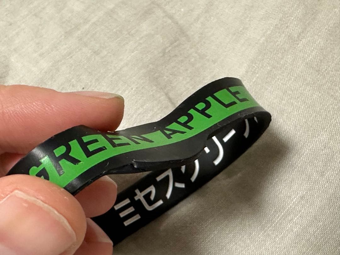 Mrs. GREEN APPLE サイン入りポストカード ラバーバンド