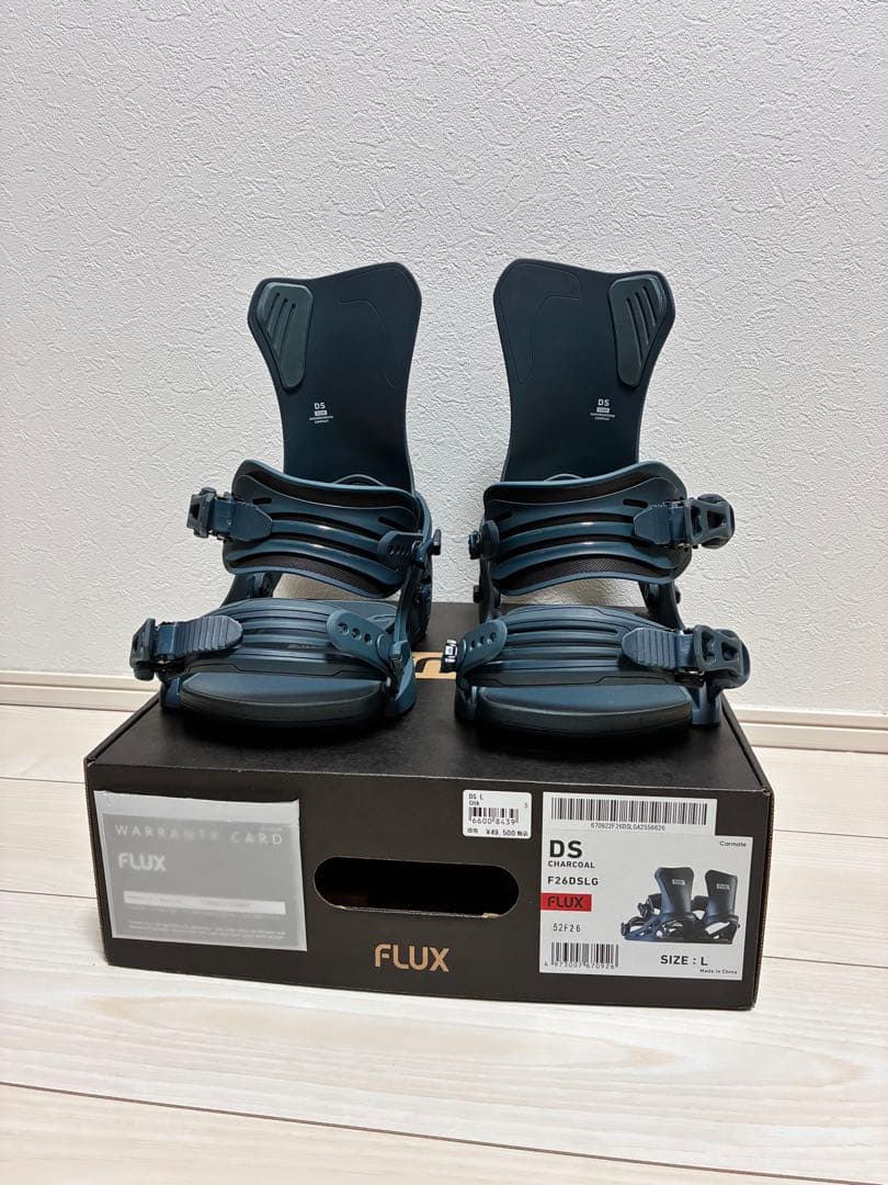 25-26 FLUX DS ビンディング Lサイズ CHARCOAL FLUX BINDINGS（フラックスバインディング） 25-26 FLUX スノーボード