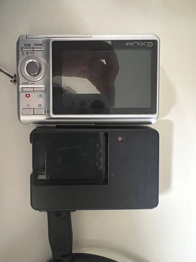 CASIO EXILIM EX-Z77動作品コンパクトデジタルカメラ Amazon | カシオ Exilim EX-Z77 7.2MP デジタルカメラ 3倍手ぶれ防止