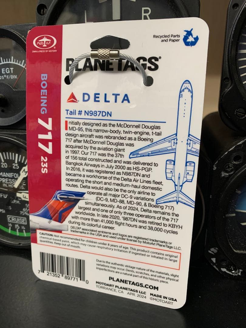 デルタ航空 ボーイング717 タグ キーホルダー Planetags DELTA - メルカリ