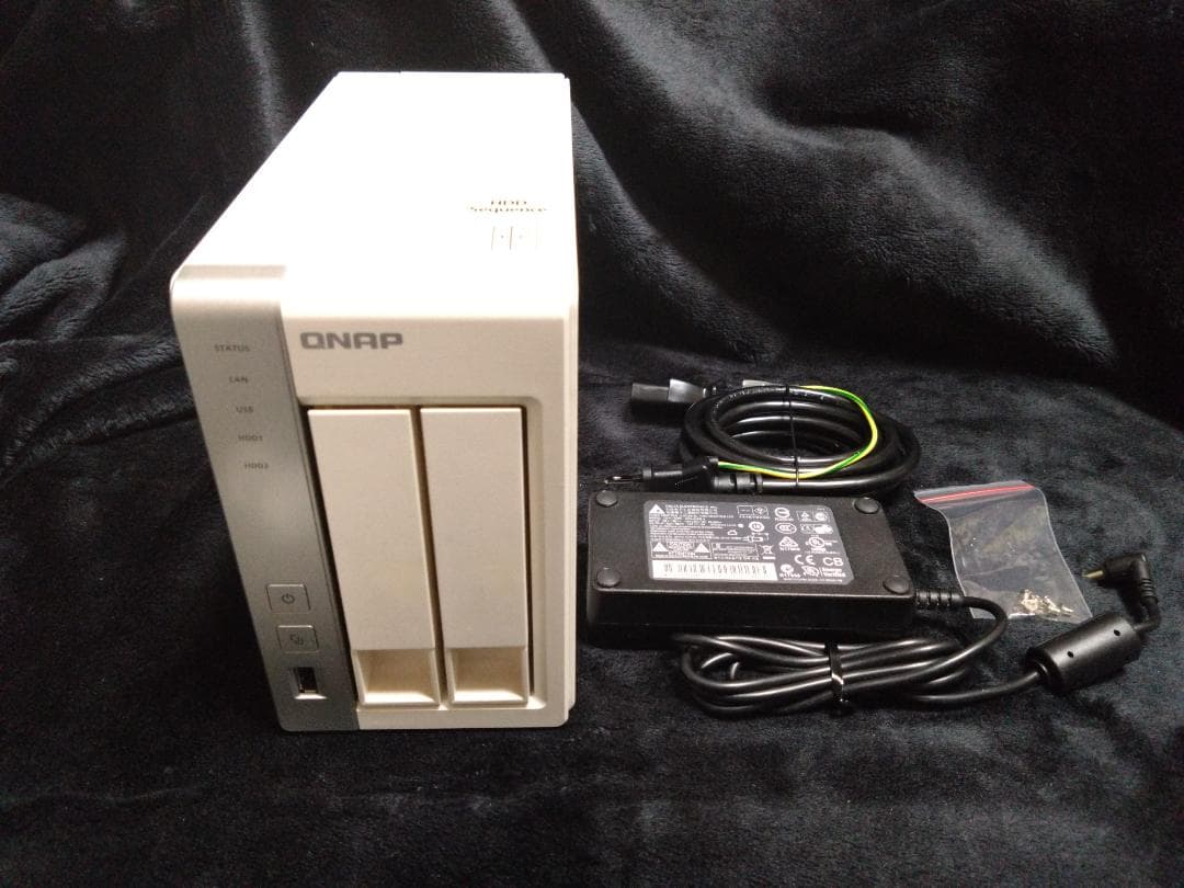 外付けハードディスク・ドライブ QNAP NAS TS-220 TS-220 | ハードウェア仕様 | QNAP