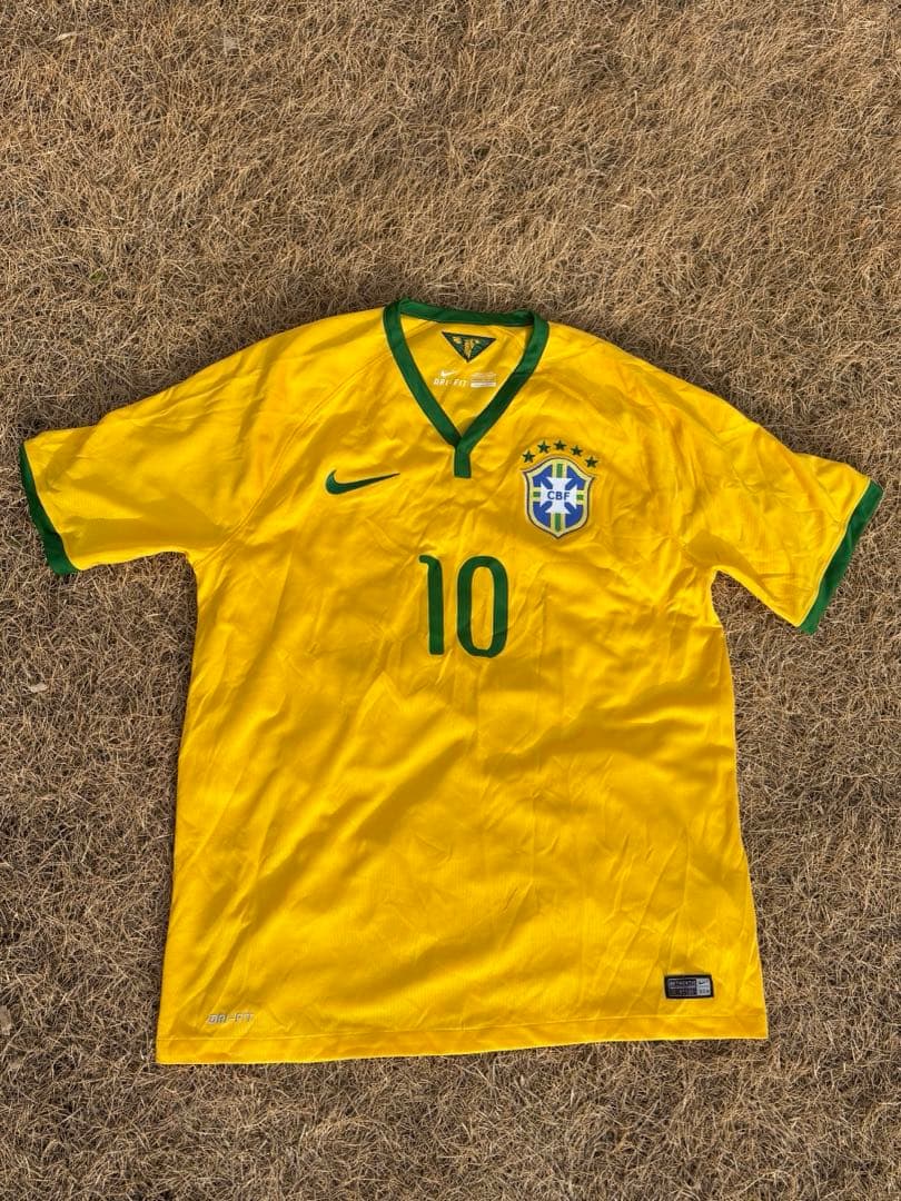 サッカーブラジル代表ユニフォーム 2014 オーセンティック　ネイマール ナイキ) NIKE/2014ブラジル代表/オーセンティック/ホーム/半袖