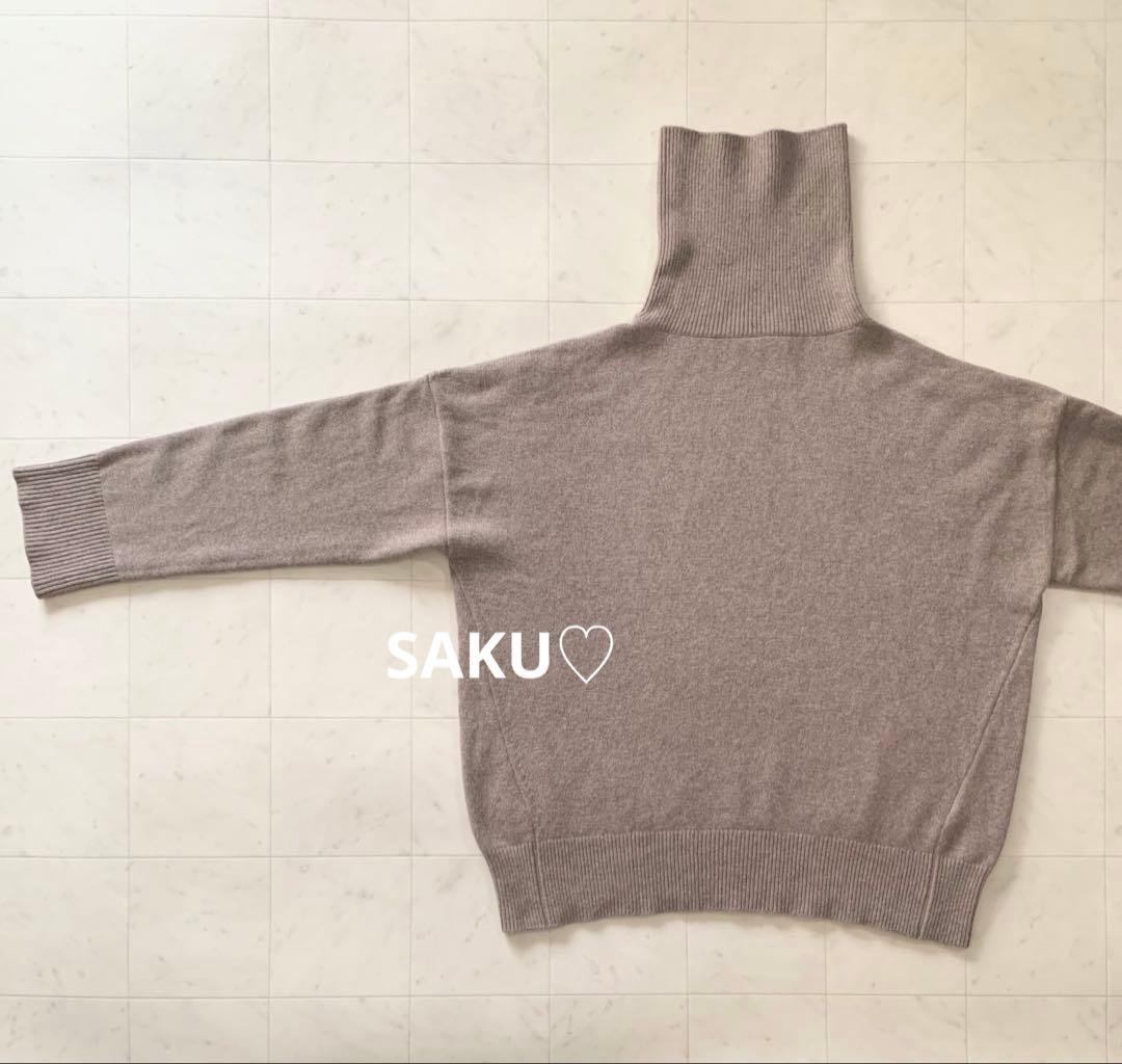 定価36300円 ドゥーズィエムクラス Ariesタートルネックニット