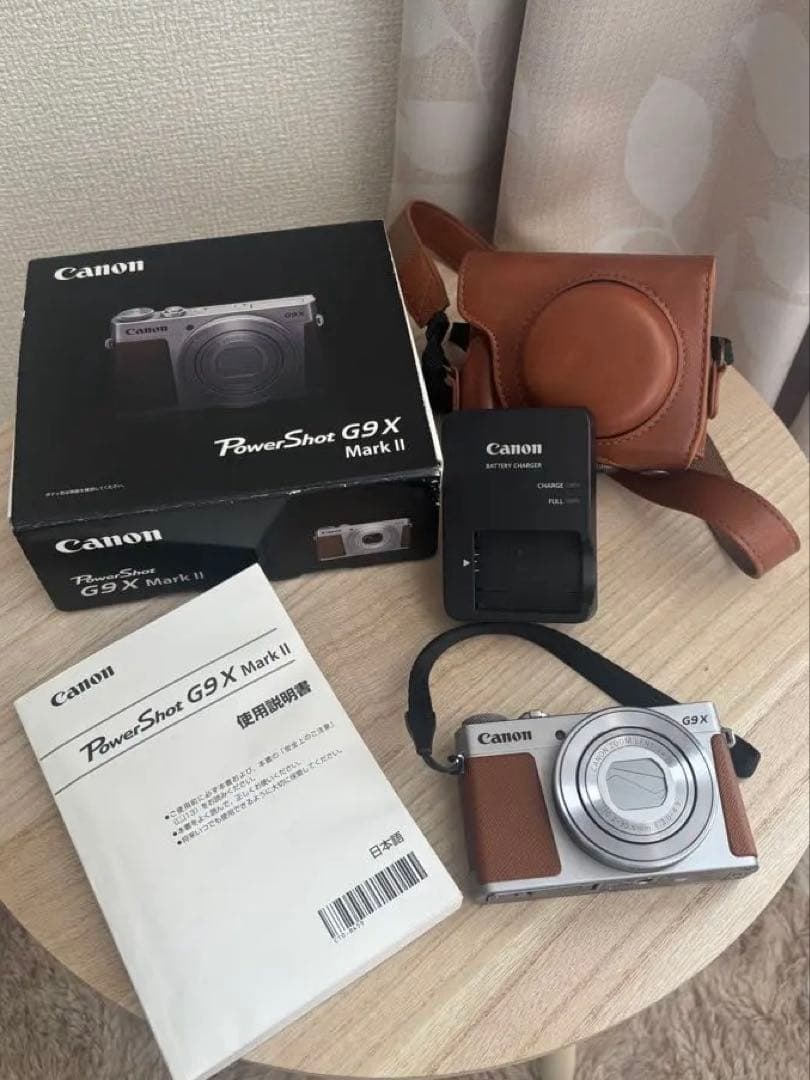 Canon PowerShot G9 X Mark II 本体と付属品 販売終了】PowerShot G9 X Mark II(シルバー):コンパクトデジタル