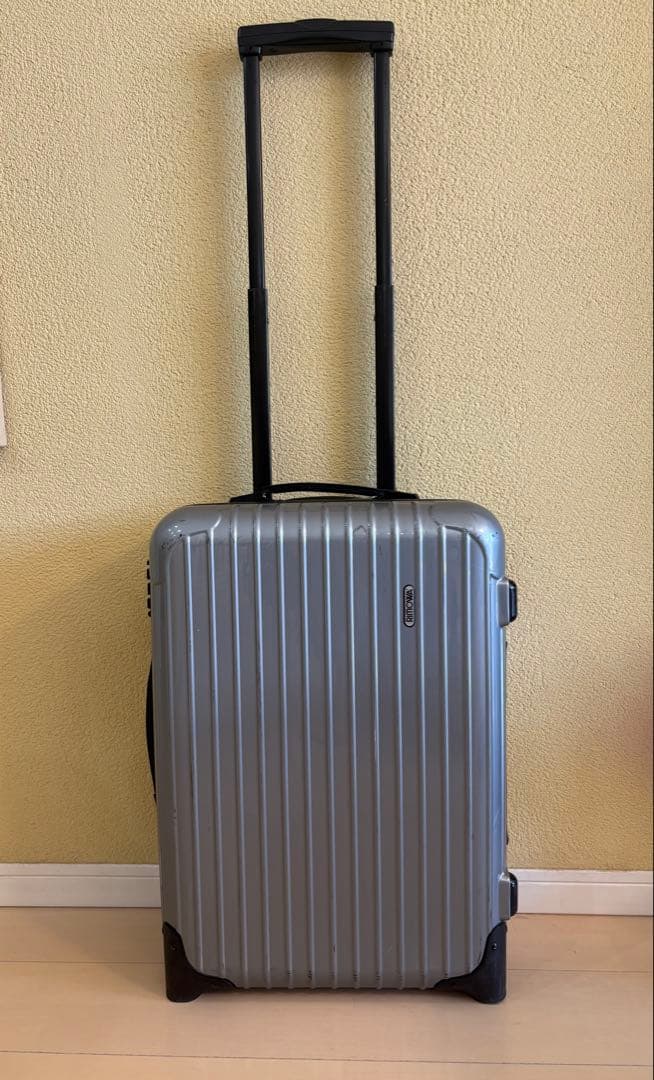 RIMOWA リモワ SALSA サルサ　2輪 1-3泊] リモワ サルサジャパン 33L サンドゴールド 2輪 RIMOWA SALSA