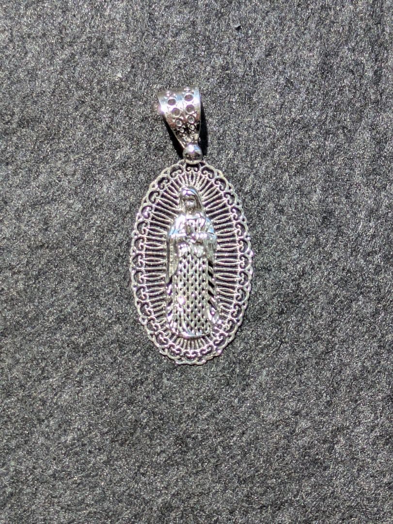 AVALANCHE 聖母マリア ペンダント - メルカリ