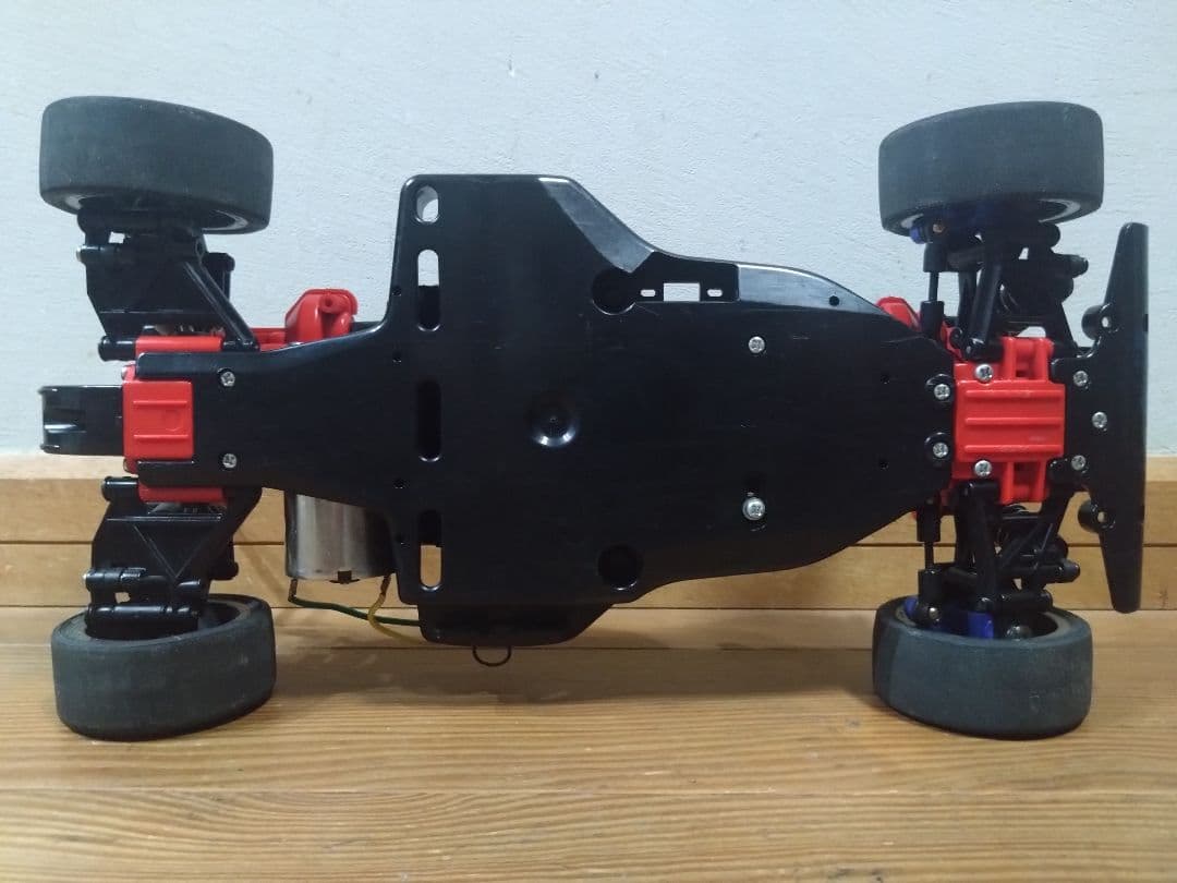 タミヤ カルソニック スカイライン GT-R ボディ TA02 シャーシ セット