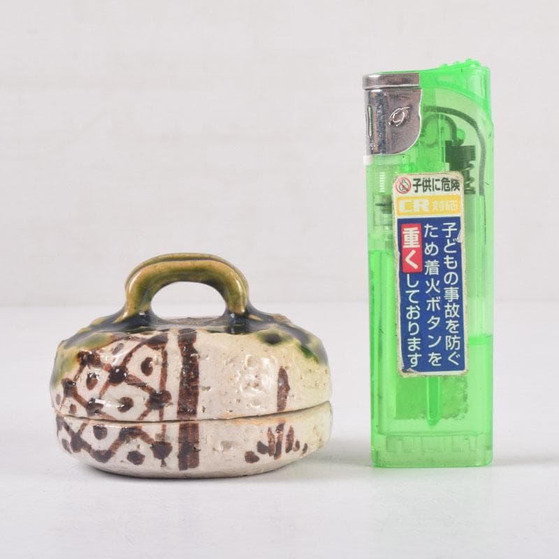 茶道具 織部焼 山口錠鉄作 香合 時代箱 V 8373 - メルカリ