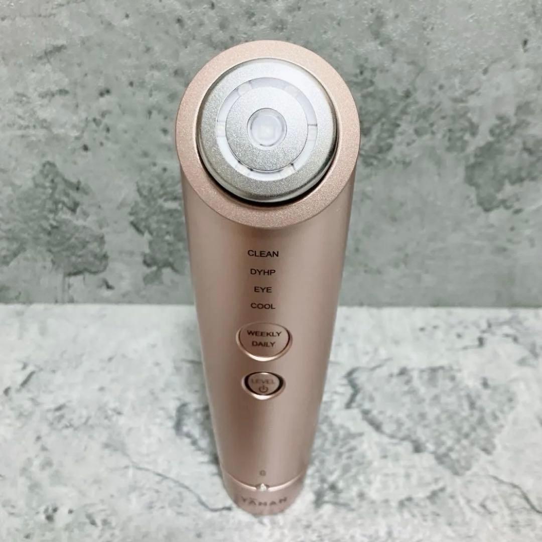 YA-MAN ヤーマン　フォトプラスシャイニー　多機能RF美顔器 RF美顔器 フォトプラス シャイニー ネオ 高浸透×リフトケア。表情まで