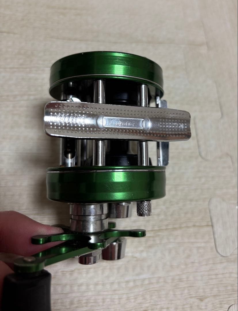 アブ アンバサダー2500C ノスタルジアグリーン - メルカリ