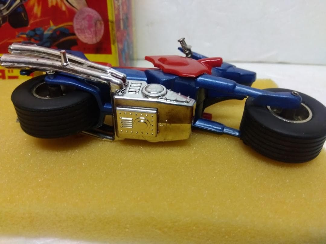 キャシャーン　フレンダーバイク　グリップ　合金