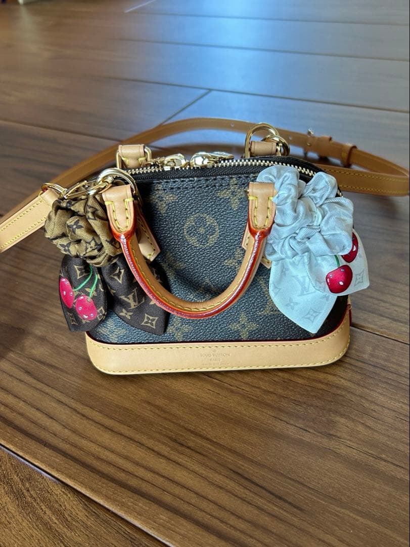 Louis Vuitton ヘアゴム 2個セット 値下げしました！⭐︎かぼす様専用