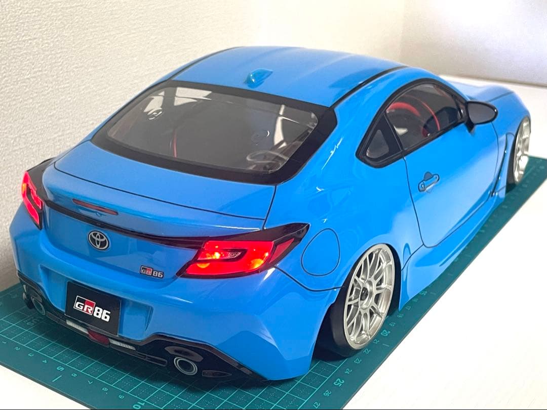 タミヤラジコンボディ GR86 ブライトブルー風 - メルカリ