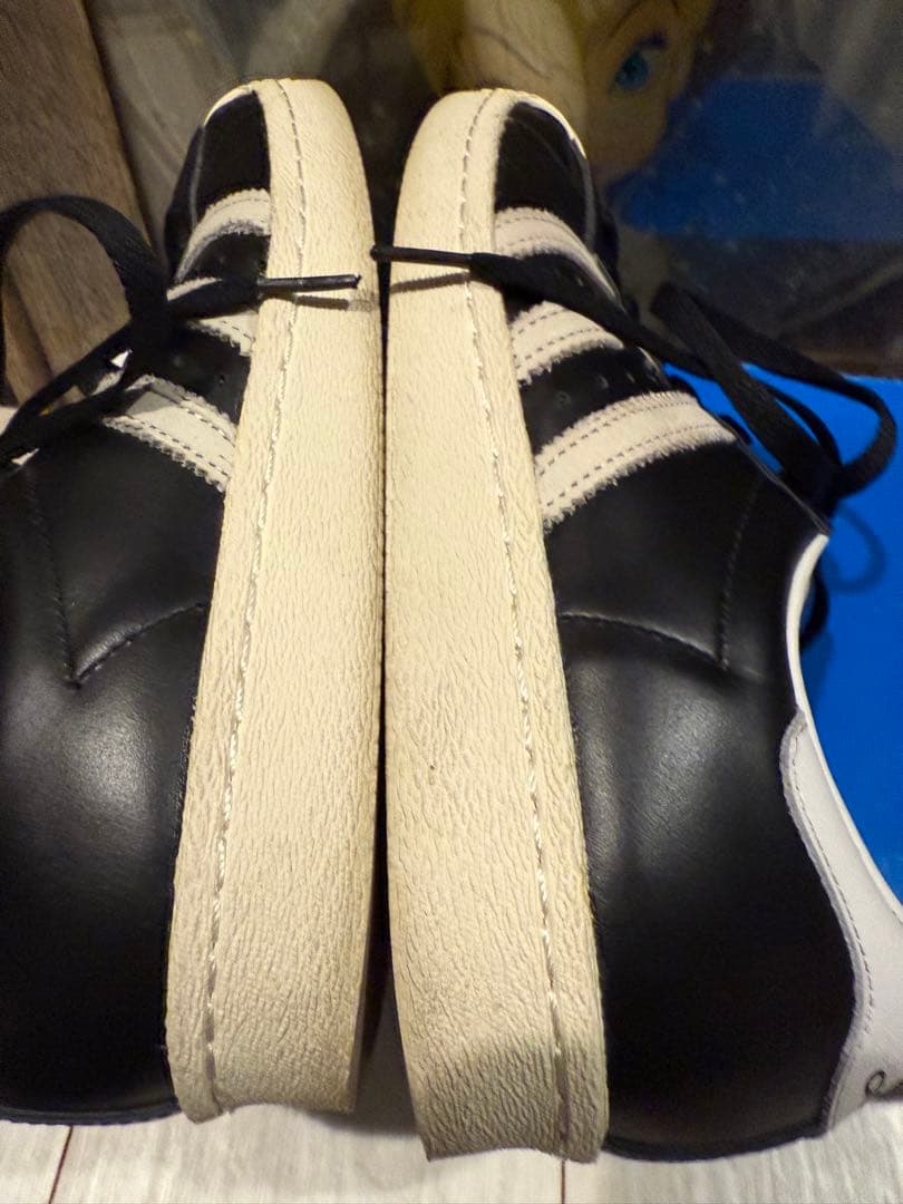 靴 adidas superstar 25.5cm