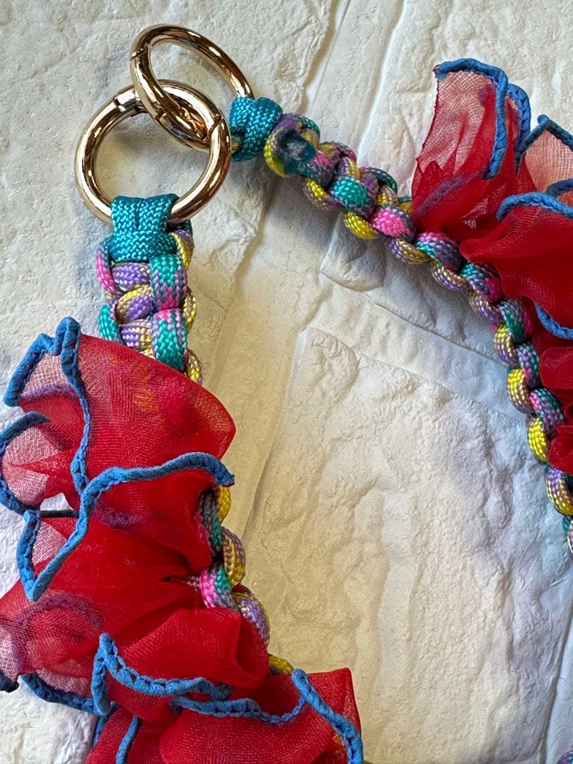 mami♪様専用・*:.ღパラコードスマホストラップの通販はau PAY