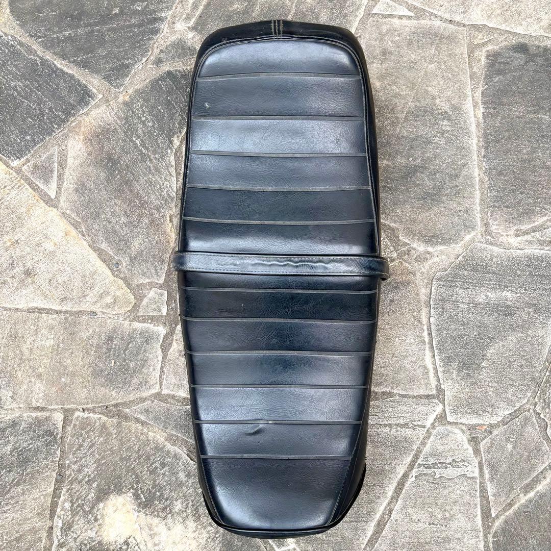 manbu12212 CBX400F 550 社外シート　1型　タック CBX400F CBX550F タックロールシート 黒 あんこ抜き 撥水加工 旧車