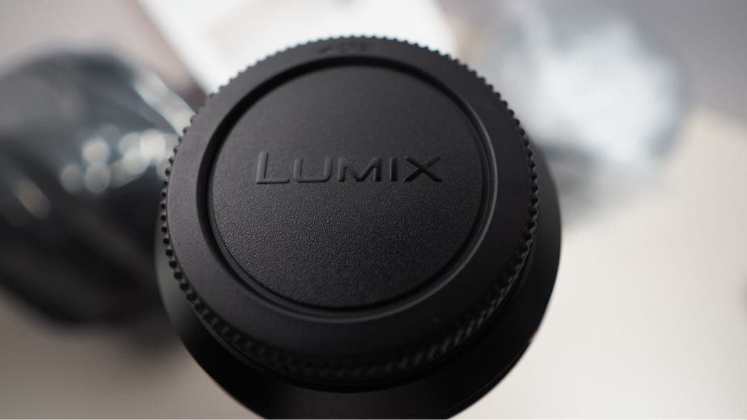 か*ん様 【新品級】LUMIX G VARIO 100-300mmF4.0-5.