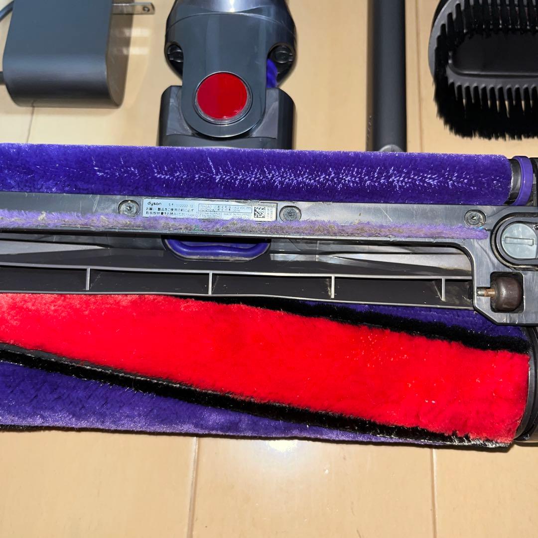 送料込　美品　V8 ￼SV10 スティック&ハンディ二刀流 46分ほど稼働