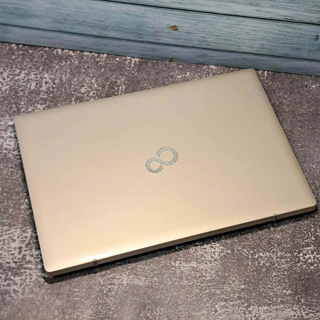 G74 第7世代i3/SSD 富士通ノートパソコン Windows11 FHD - メルカリ