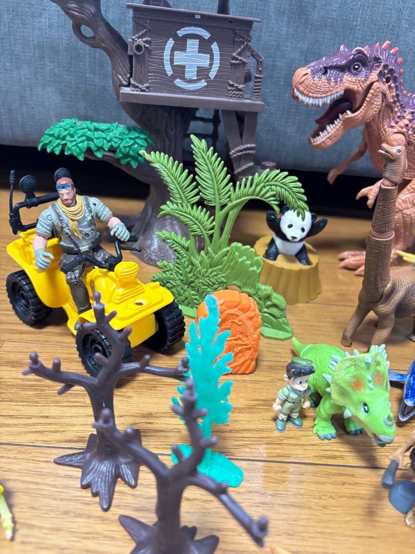 アニア等、恐竜フィギュア大量まとめ売り、バンピー、ジュラシック
