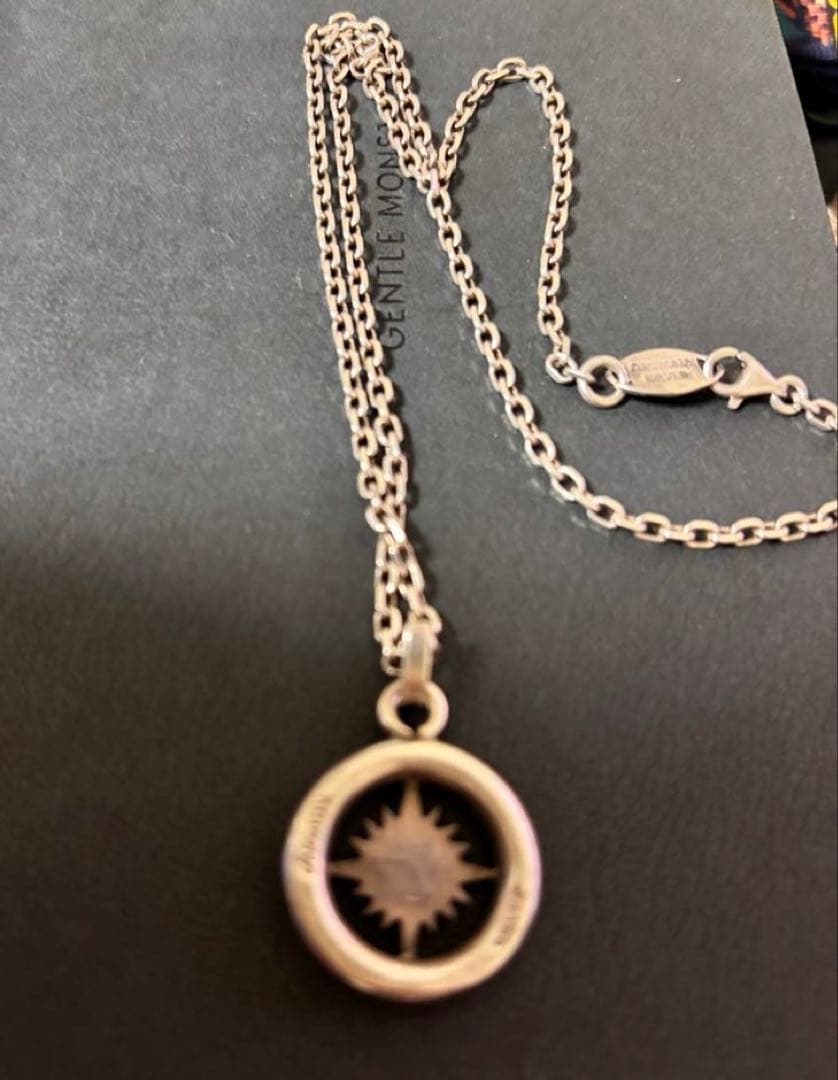 アリゾナフリーダムシルバー太陽モチーフ ネックレス