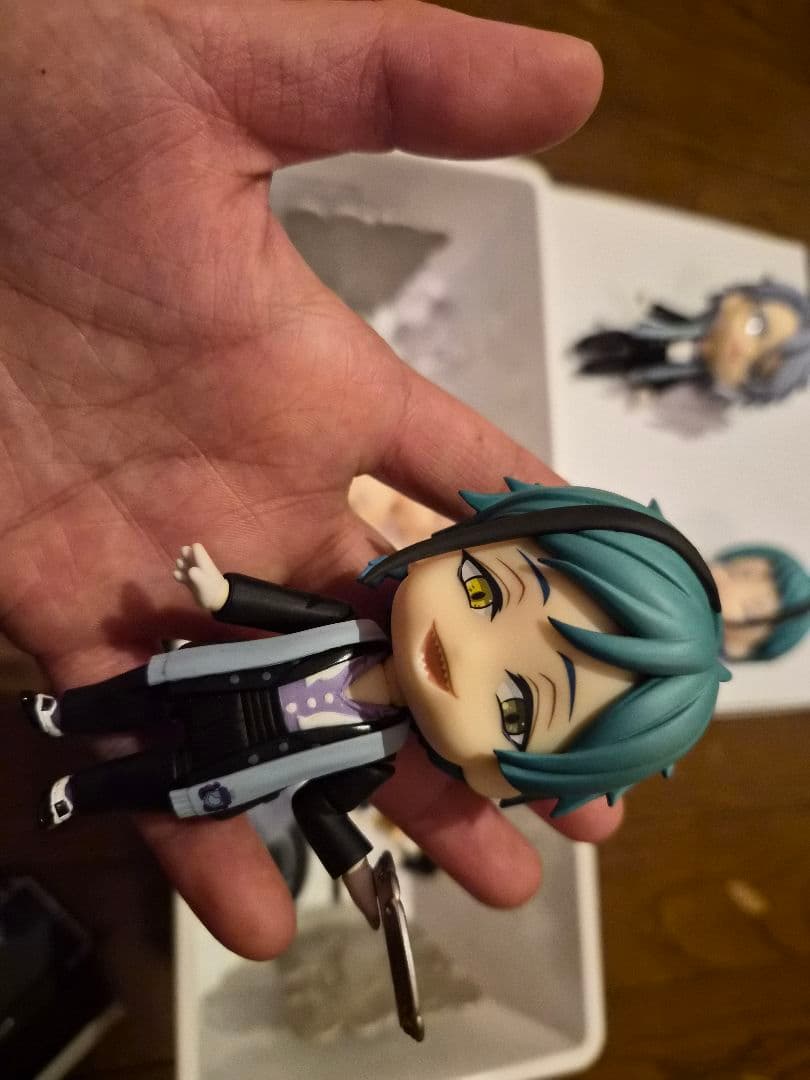 アズール・ジェイド・フロイド ねんどろいど三体 - メルカリ