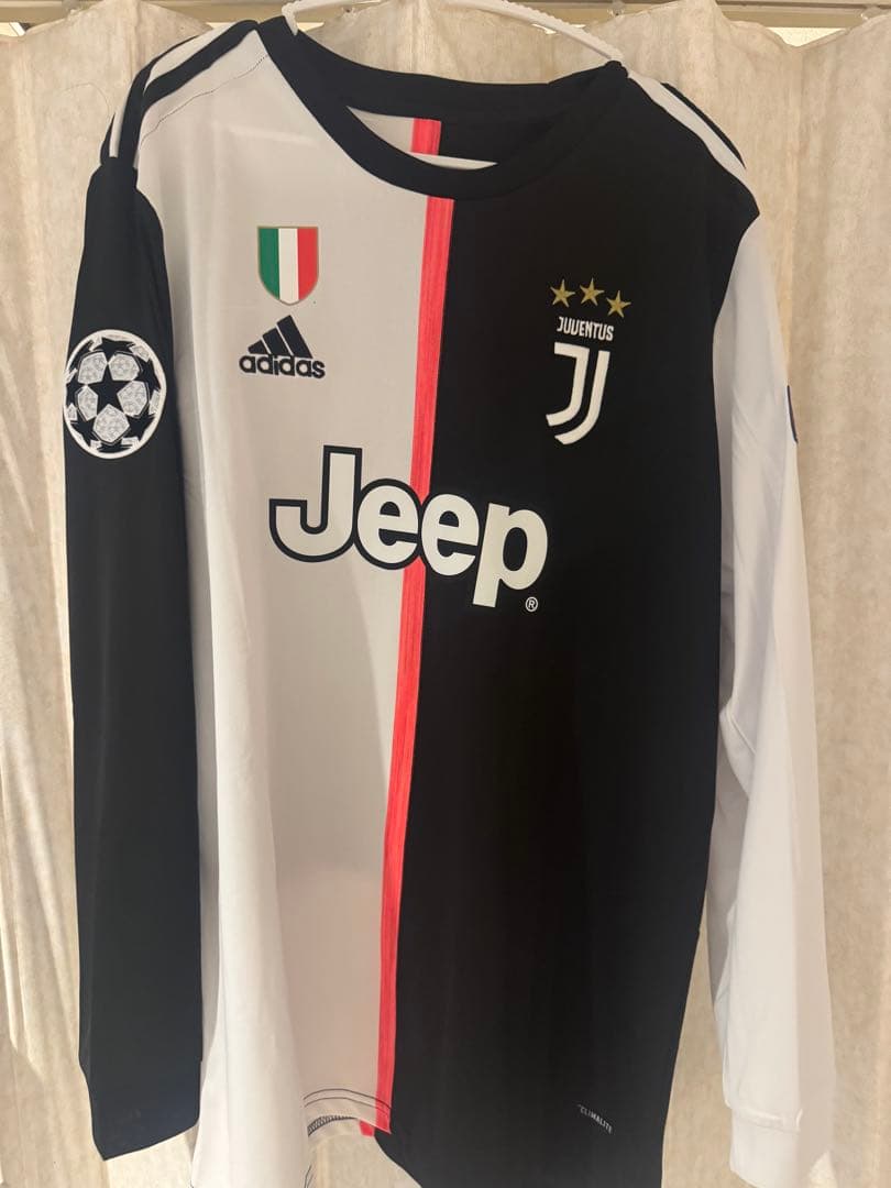ユベントス ユニフォーム 長袖 ロナウド 7 adidas UCLパッチ付き ユベントス ユニフォーム 長袖 ロナウド 7 adidas UCLパッチ付き