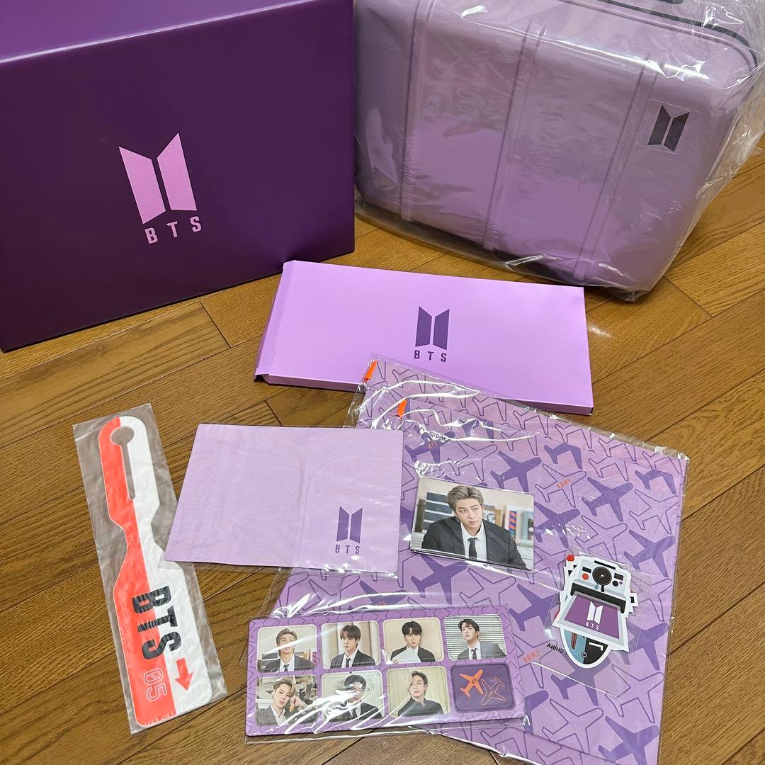 BTS MERCH BOX 5 マーチボックス ミニスーツケース - メルカリ