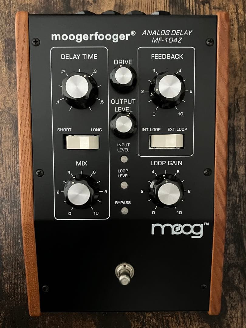 Moog moogerfooger mf-104z 　Analog Delay Moog Moogerfooger MF-104Z Analog Delay | Sweetwater