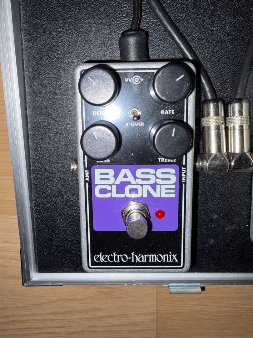 ベース electro-harmonix BASS CLONE Bass Clone Analógico Chrous : Amazon.com.br: Instrumentos Musicais
