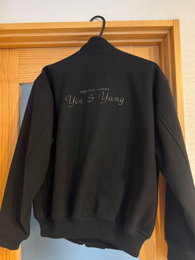 Yin&Yang バックロゴプリントウールギャバブルゾン - メルカリ