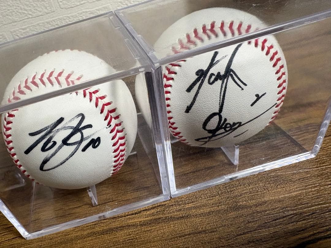 柳田悠岐・今宮健太・大竹耕太郎]サインボール ケース付き - メルカリ