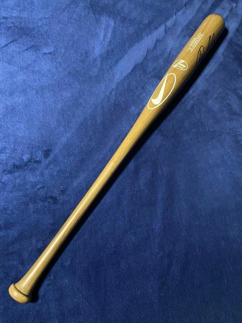 アレックス・カブレラ 実使用 サイン入り支給品バット（西武ライオンズ