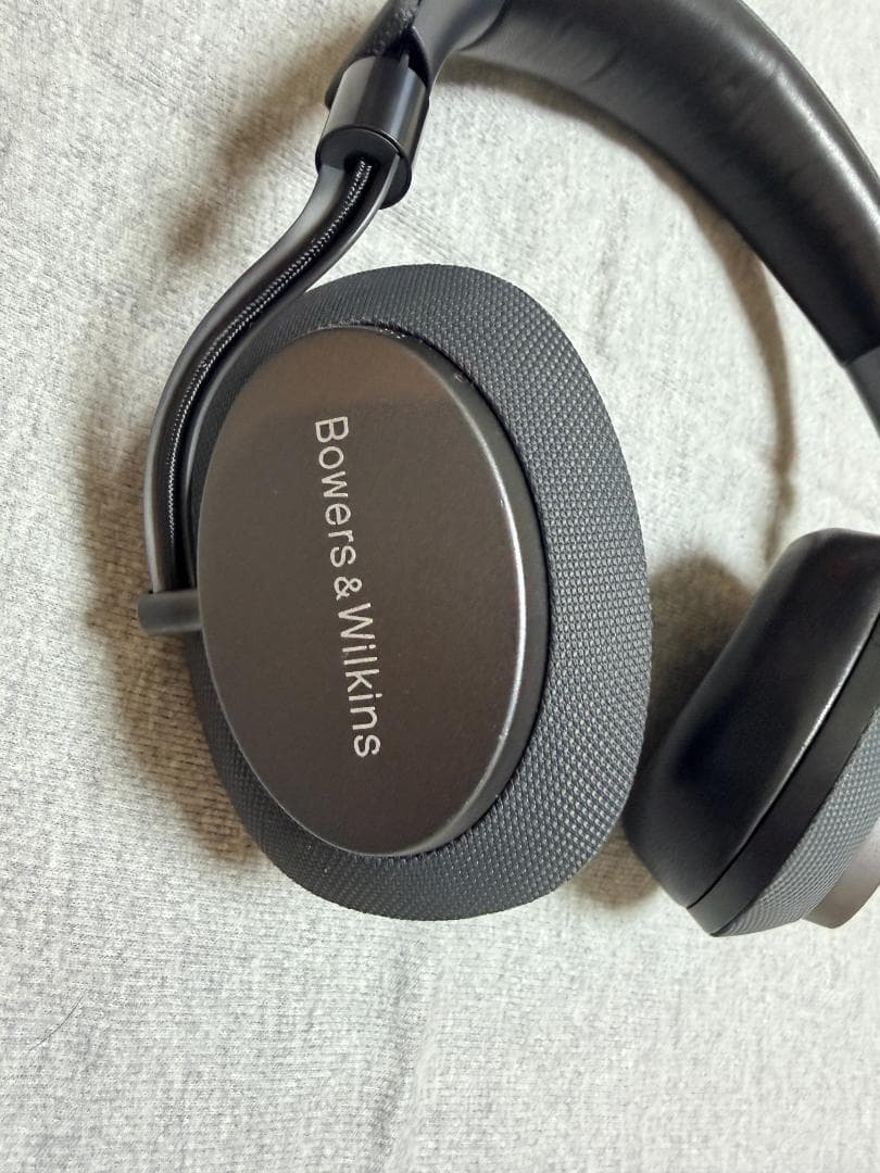 Bowers&Wilkins PX 未使用に近い美品 メーカー保障26年12月 - メルカリ