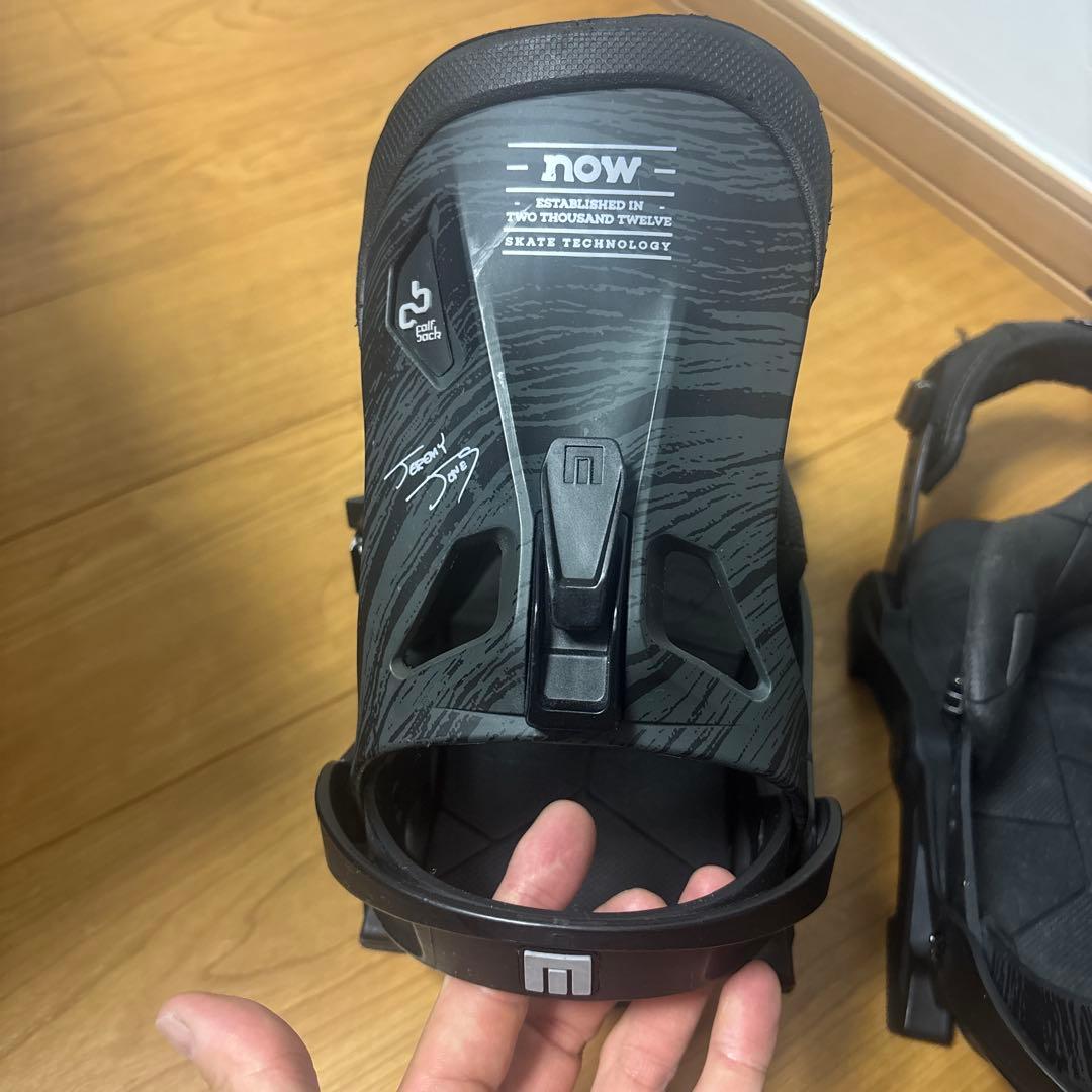 NOWビンディング ブラック/グレー Amazon | Now Bindings コンダ スノーボード ビンディング ブラック M
