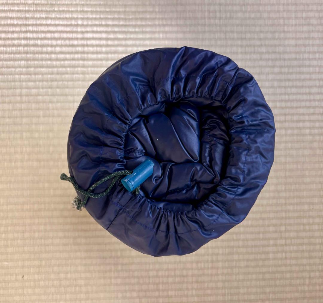 デニムさん専用 ダウンシュラフ （秋＆冬季用）ネイビー/レッド 天