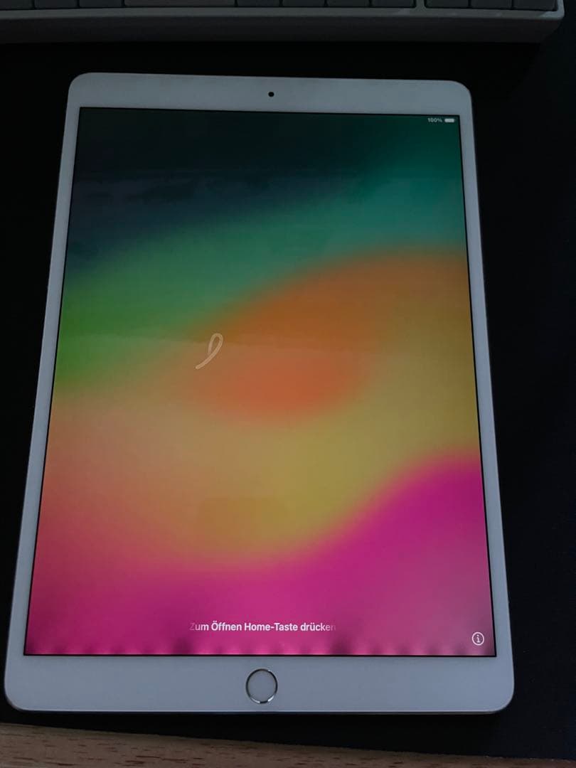 iPad Pro (10.5インチ) 64GB Apple iPad Pro 10.5インチ Wi-Fi 64GB MQDT2J/A [スペースグレイ