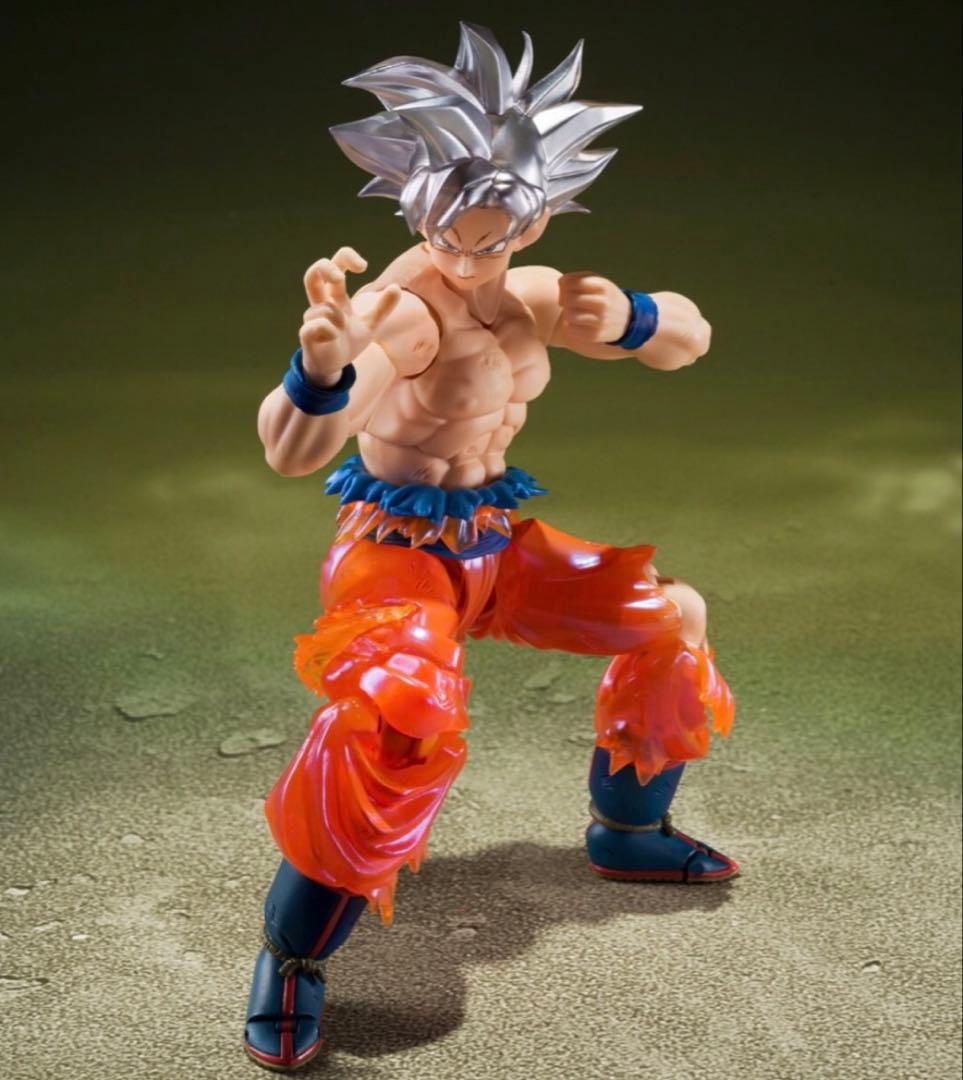 S.H.Figuarts 孫悟空 身勝手の極意 - 限界超絶突破 ! -