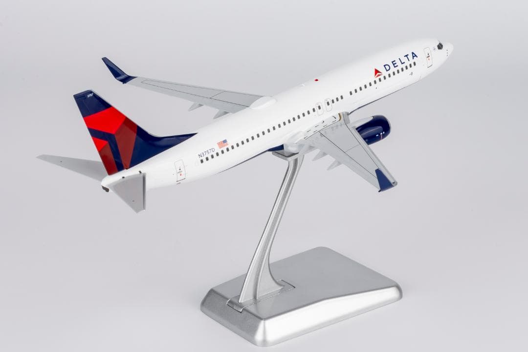 デルタ航空 737-800/w N3757D 1/200