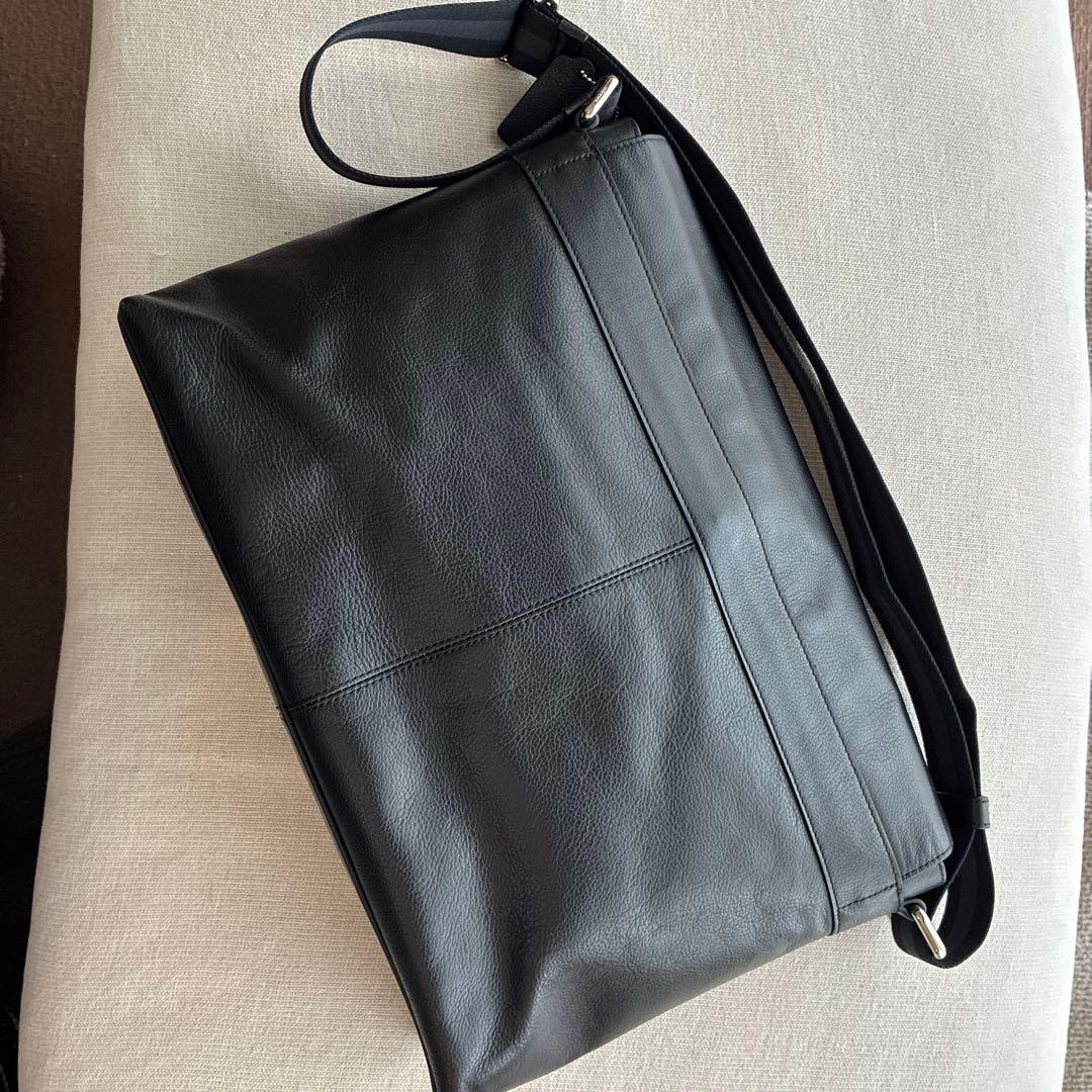 スーパーマン様専用】コーチ ブラックレザーメッセンジャーバッグ 未