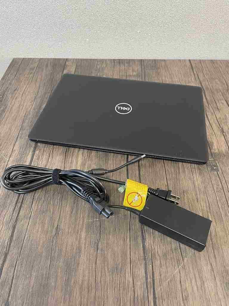 DELL Latitude 3590　ノートパソコン　15.6インチ Amazon.com: Dell Latitude 3590 1366 X 768 15.6