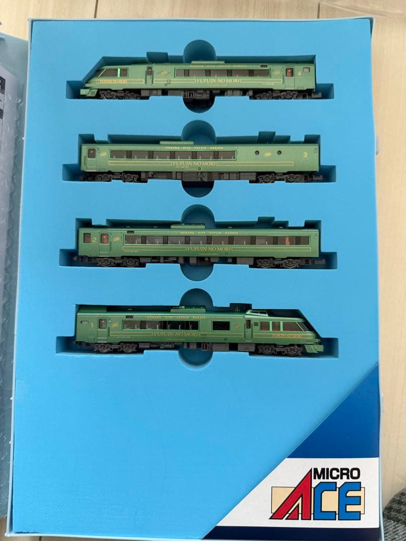 キハ183形1000番代 D＆S列車「ゆふいんの森II世」4両セット