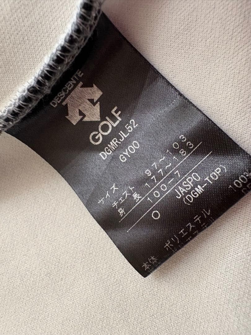 デサントゴルフ ダンボールニット ハニカムパターン袖 フード付き