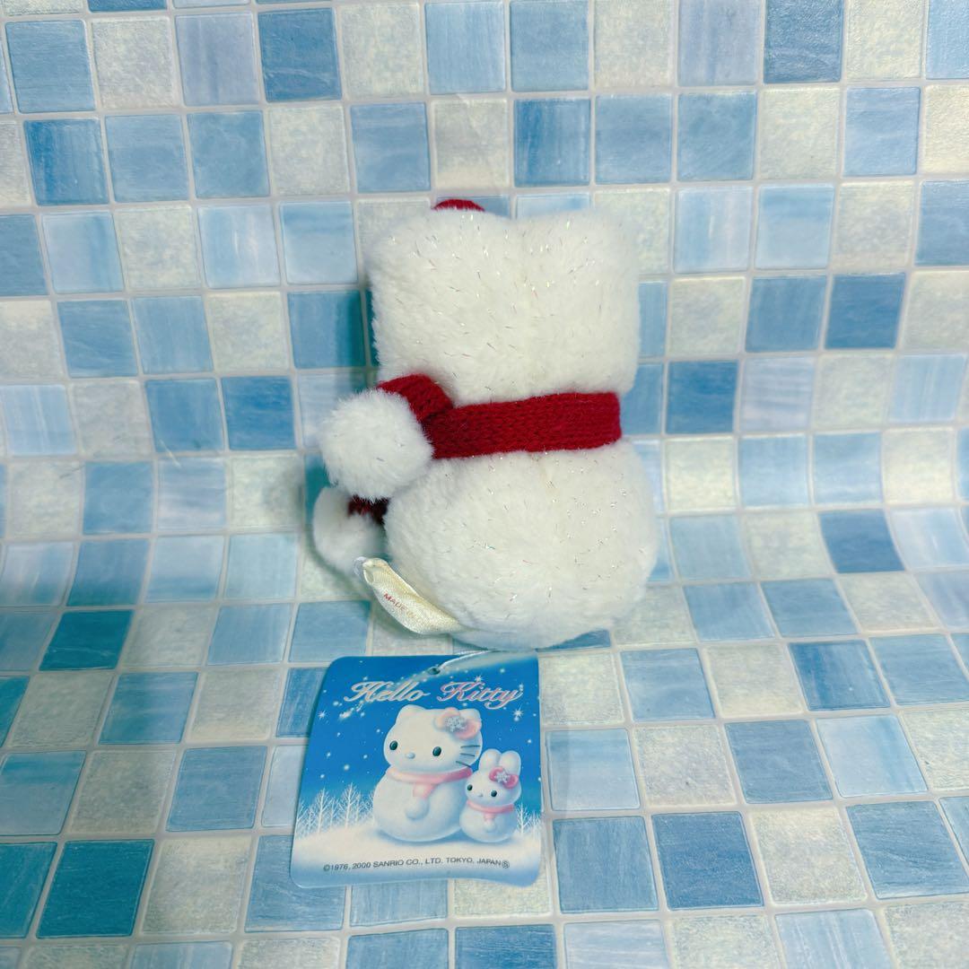 サンリオ ハローキティ 雪だるま ラメ入りぬいぐるみ マスコット 2000