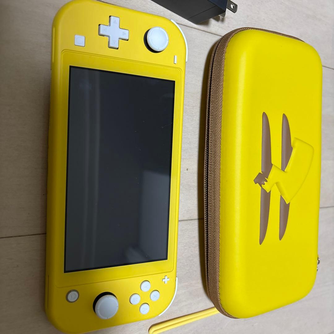 Nintendo Switch Lite イエロー 本体 + ケース + 充電器