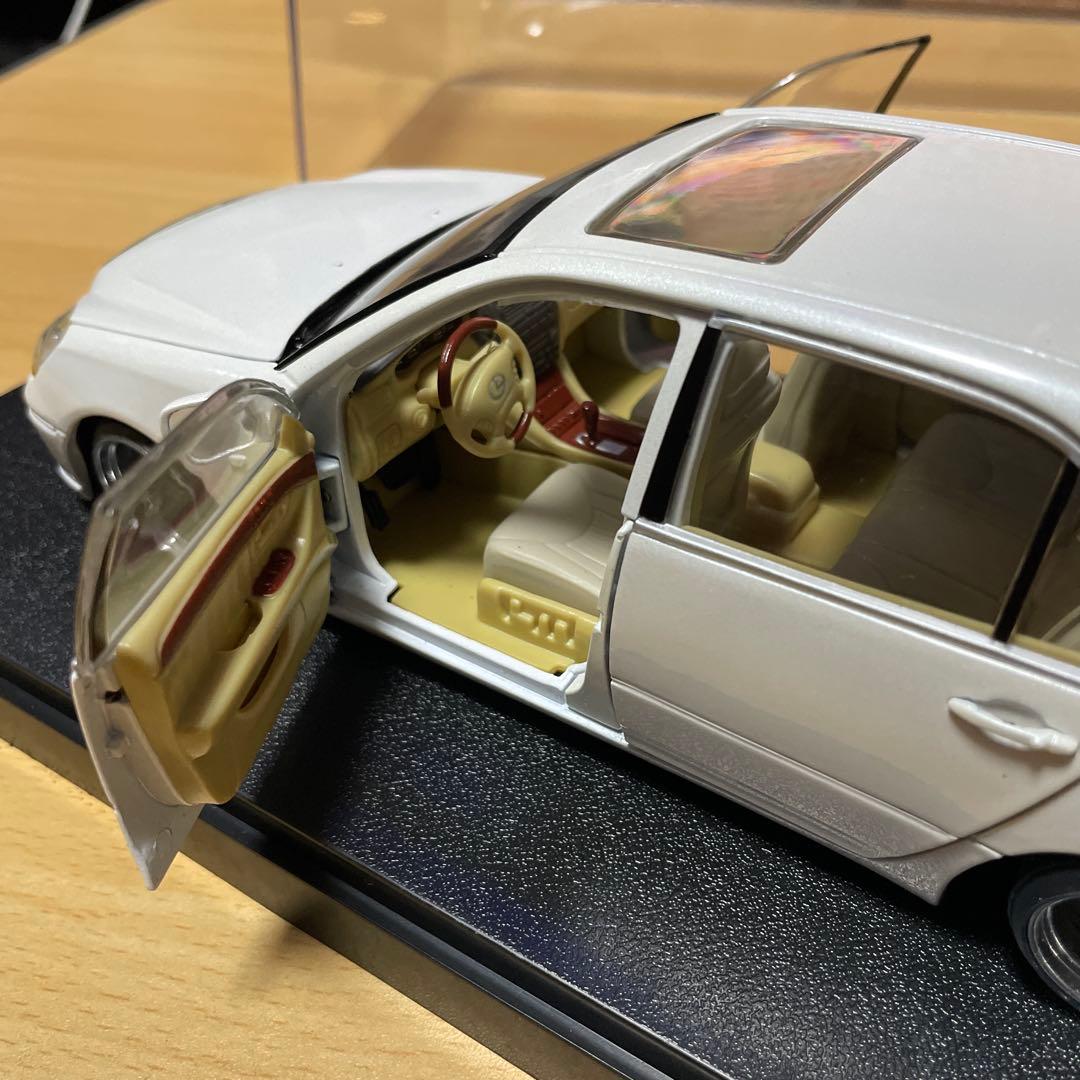 セルシオ　レクサスミニカー